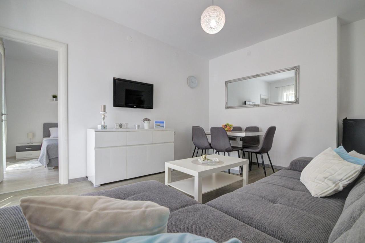 Apartman Luka Sveti Juraj Luaran gambar